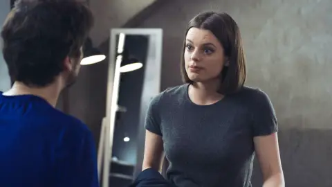 Berta se marcha de la base sin mirar atrás: “Estoy cansada de dar oportunidades” Berta se marcha de la base sin mirar atrás: “Estoy cansada de dar oportunidades”