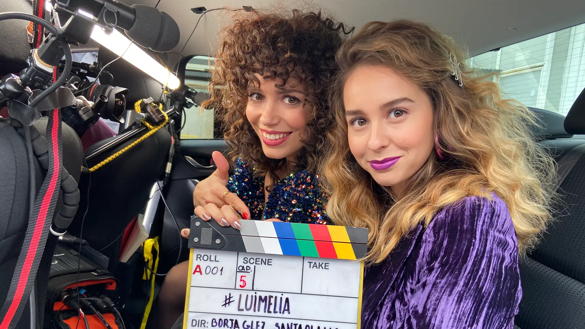  Paula Usero y Carol Rovira durante el rodaje de '#Luimelia'