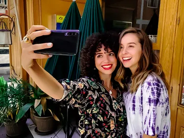 Esta semana arranca el rodaje de los nuevos episodios de la serie, renovada por una segunda y tercera temporada tras el éxito de sus primeros capítulos Esta semana arranca el rodaje de los nuevos episodios de la serie, renovada por una segunda y tercera temporada tras el éxito de sus primeros capítulos