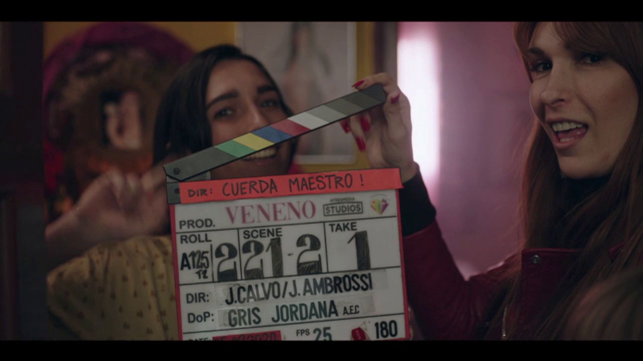 Resumen La Edad De La Ira Diviértete con las tomas falsas de 'Veneno', la serie de éxito creada