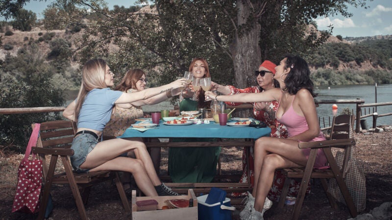 Todo lo que debes saber sobre 'Ellas': un documental sobre la vida de cinco mujeres trans