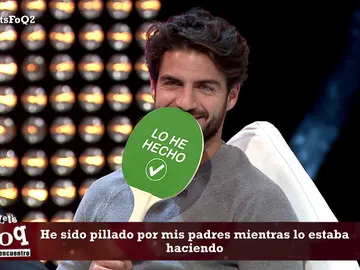 Los actores de 'FOQ: el reencuentro' juegan al 'Yo nunca' en 'Let's FOQ' Los actores de 'FOQ: el reencuentro' juegan al 'Yo nunca' en 'Let's FOQ'