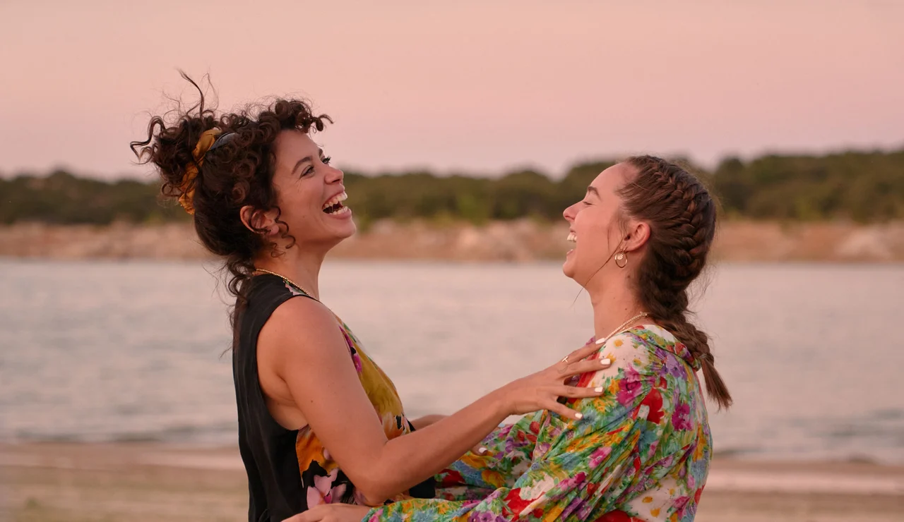 Amelia y Luisita, capítulo 6 temporada 3