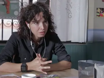 La tensa conversación de Alba con la teniente Giner: "Querría verlos muertos" La tensa conversación de Alba con la teniente Giner: "Querría verlos muertos"