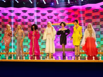 Las reacciones más graciosas y ocurrentes de los fans de 'Drag Race España' sobre el cuarto programa Las reacciones más graciosas y ocurrentes de los fans de 'Drag Race España' sobre el cuarto programa