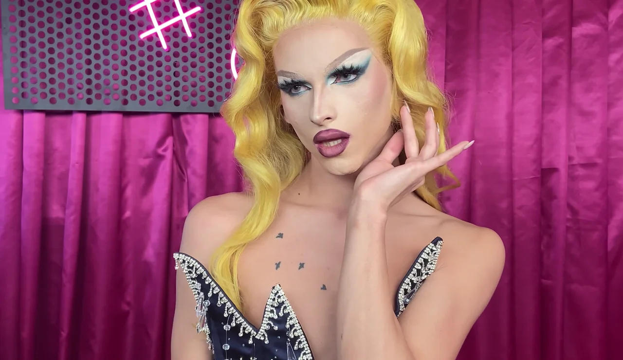 Conviértete en la constelación que más brilla con Sagittaria, ¡descubre su tutorial de maquillaje!