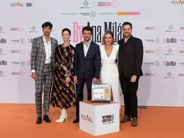 Cristóbal Suárez, Pilar Bergés, Marcelo Converti, Ana Milán y Jorge Usón en el FesTVal de Vitoria Cristóbal Suárez, Pilar Bergés, Marcelo Converti, Ana Milán y Jorge Usón en el FesTVal de Vitoria