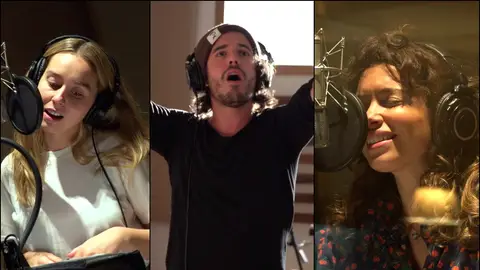 Nos colamos en el estudio de grabación con Paula Usero, Carol Rovira y Roi Méndez: ¡así se grabó la canción que cierra la cuarta temporada de #Luimelia! Nos colamos en el estudio de grabación con Paula Usero, Carol Rovira y Roi Méndez: ¡así se grabó la canción que cierra la cuarta temporada de #Luimelia!