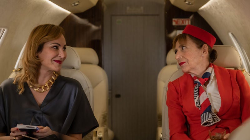 La abuela de Ana regresa del más allá para hacerla dudar de sus decisiones