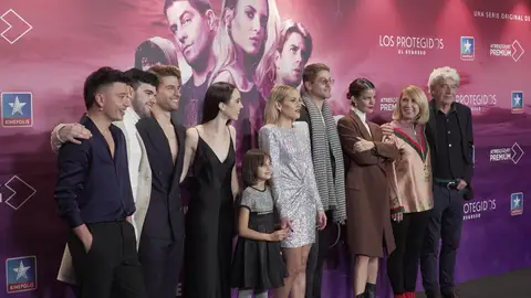 Una vuelta a la infancia y muchos secretos por descubrir: así fue la premier de ‘Los Protegidos: el regreso’ Una vuelta a la infancia y muchos secretos por descubrir: así fue la premier de ‘Los Protegidos: el regreso’