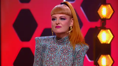 Ana Locking Drag Race