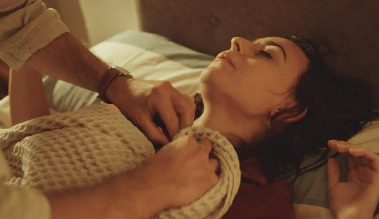 El confuso recuerdo que atormenta a Manuela: ¿Qué pasó con su padre?