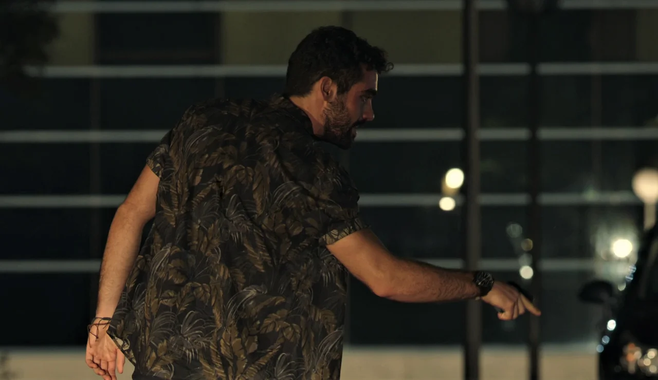 Rocío busca el silencio de Fabio de la peor manera: ¡Le ha atropellado!