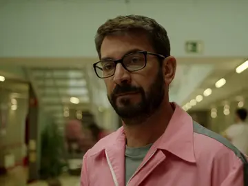 ¿A quién elegirá Carlos como director provisional de la obra durante su ausencia?  ¿A quién elegirá Carlos como director provisional de la obra durante su ausencia?