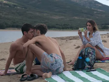 ‘La edad de la ira’ de ATRESplayer PREMIUM traspasa las fronteras y llega triunfante al festival francés ‘Marseille Series Stories’ con dos galardones ‘La edad de la ira’ de ATRESplayer PREMIUM traspasa las fronteras y llega triunfante al festival francés ‘Marseille Series Stories’ con dos galardones