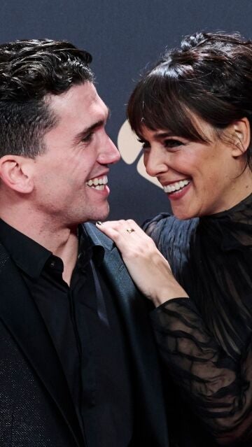 Jaime Lorente y Bel&eacute;n Cuesta