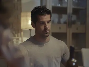 Rober confiesa a Lola y Silvia: “Igual el musical es mi manera de decir: ojalá las cosas hubiesen terminado de otra manera” Rober confiesa a Lola y Silvia: “Igual el musical es mi manera de decir: ojalá las cosas hubiesen terminado de otra manera”