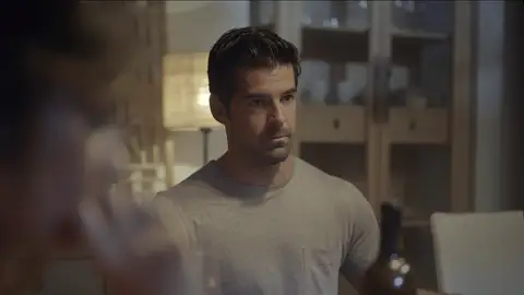 Rober confiesa a Lola y Silvia: “Igual el musical es mi manera de decir: ojalá las cosas hubiesen terminado de otra manera” Rober confiesa a Lola y Silvia: “Igual el musical es mi manera de decir: ojalá las cosas hubiesen terminado de otra manera”