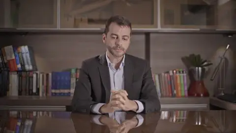 "Deja a esa niña fea en la calle, que se muera de frío": la frase que puso a Patrick en el punto de mira  "Deja a esa niña fea en la calle, que se muera de frío": la frase que puso a Patrick en el punto de mira