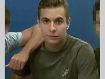 Carisma y seguridad en sí mismo: los rasgos de Patrick que camuflaron su oscuro pasado Carisma y seguridad en sí mismo: los rasgos de Patrick que camuflaron su oscuro pasado