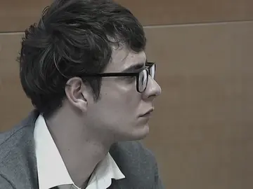 ¿Es normal el cerebro de Patrick? La defensa señala una anomalía que podría explicar los asesinatos ¿Es normal el cerebro de Patrick? La defensa señala una anomalía que podría explicar los asesinatos