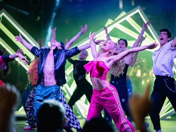 La actuación musical de Plaza de España: detrás de las cámaras La actuación musical de Plaza de España: detrás de las cámaras