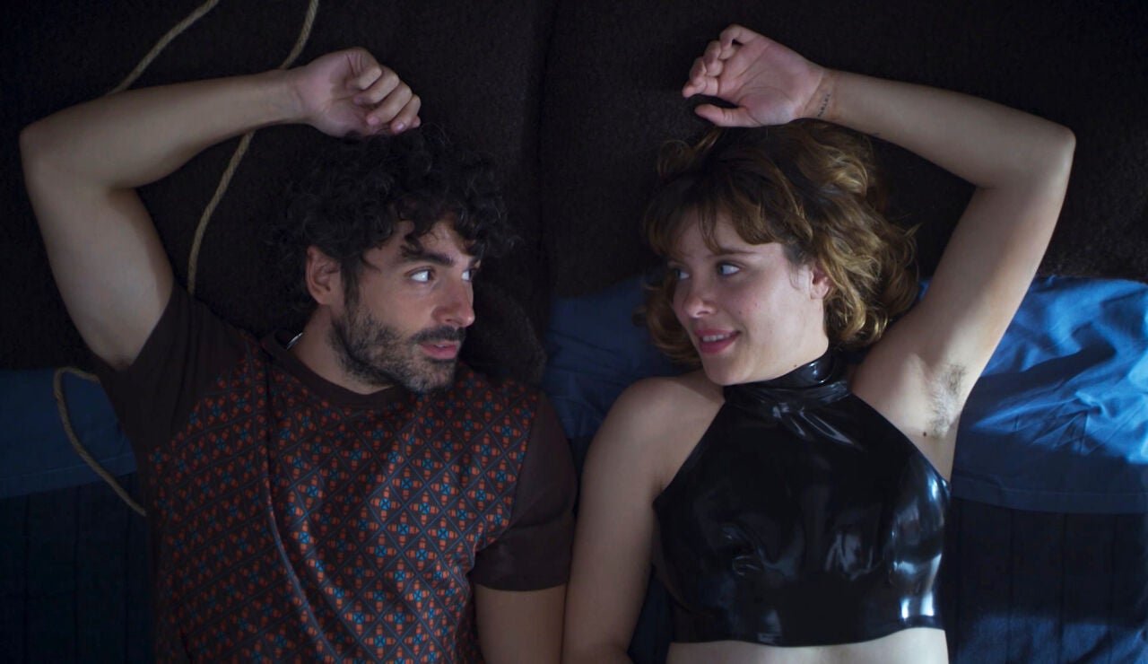 &ldquo;&iexcl;Qu&eacute; v&eacute;rtigo da ver esto!&rdquo;, &iquest;qu&eacute; siente Andrea Ros al revivir la escena de BDSM?