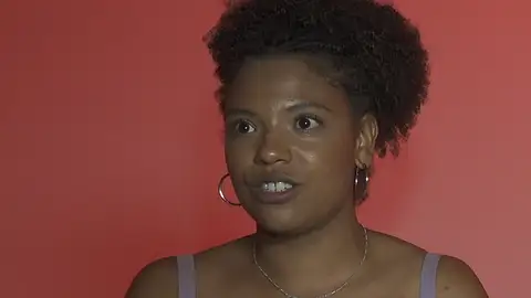 Tai Fati, la actriz que da vida a la protagonista se emociona al ver su escena Tai Fati, la actriz que da vida a la protagonista se emociona al ver su escena
