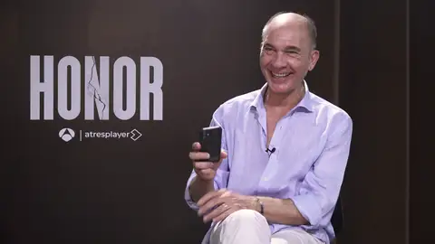 Retamos a Darío Grandinetti con un divertido juego, ¿superará nuestra prueba? Retamos a Darío Grandinetti con un divertido juego, ¿superará nuestra prueba?