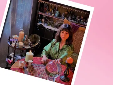 Las sesiones de tarot y ocultismo más personales de Madama Lucía Las sesiones de tarot y ocultismo más personales de Madama Lucía