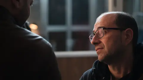Paco Cabezas: "Tanto en La novia gitana como en La red púrpura hemos tenido mucho cuidado en la imagen" Paco Cabezas: "Tanto en La novia gitana como en La red púrpura hemos tenido mucho cuidado en la imagen"