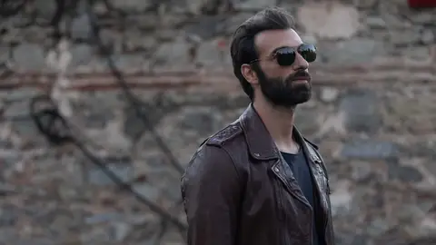 Ilker Kaleli es Yaman en La pasión turca Ilker Kaleli es Yaman en La pasión turca