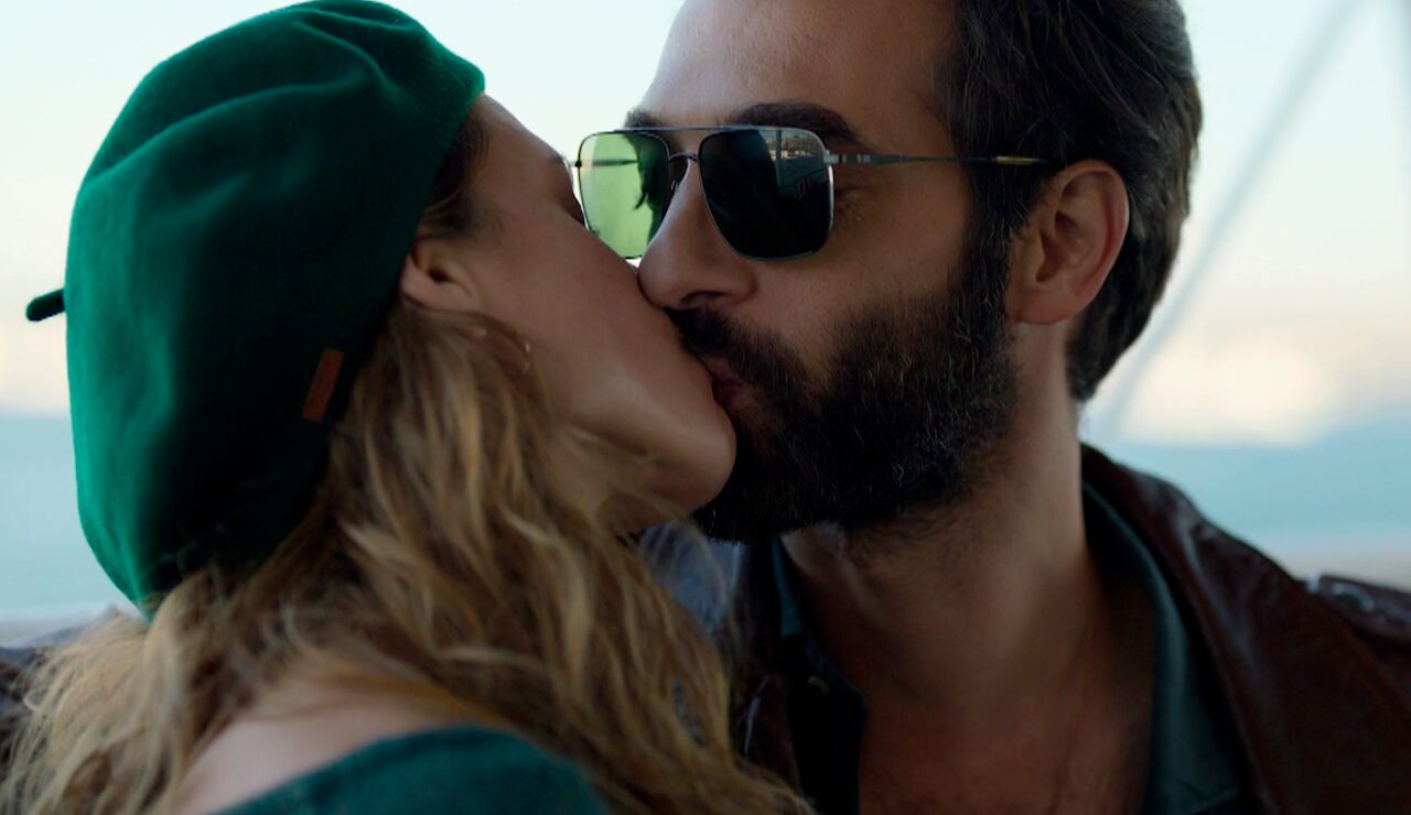 Olivia y Yaman en La pasi&oacute;n turca