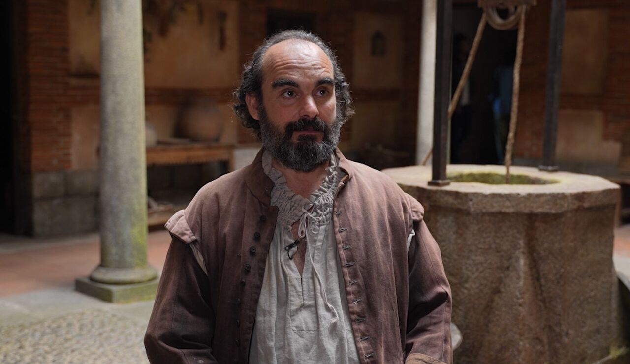 El padre de Lebr&iacute;n y Juana, interpretado por &Oacute;scar Rabad&aacute;n