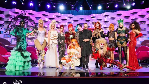 ¡Se acerca el final! Las reinas de la cuarta temporada de Drag Race España se reencuentran antes de que acabe la carrera ¡Se acerca el final! Las reinas de la cuarta temporada de Drag Race España se reencuentran antes de que acabe la carrera