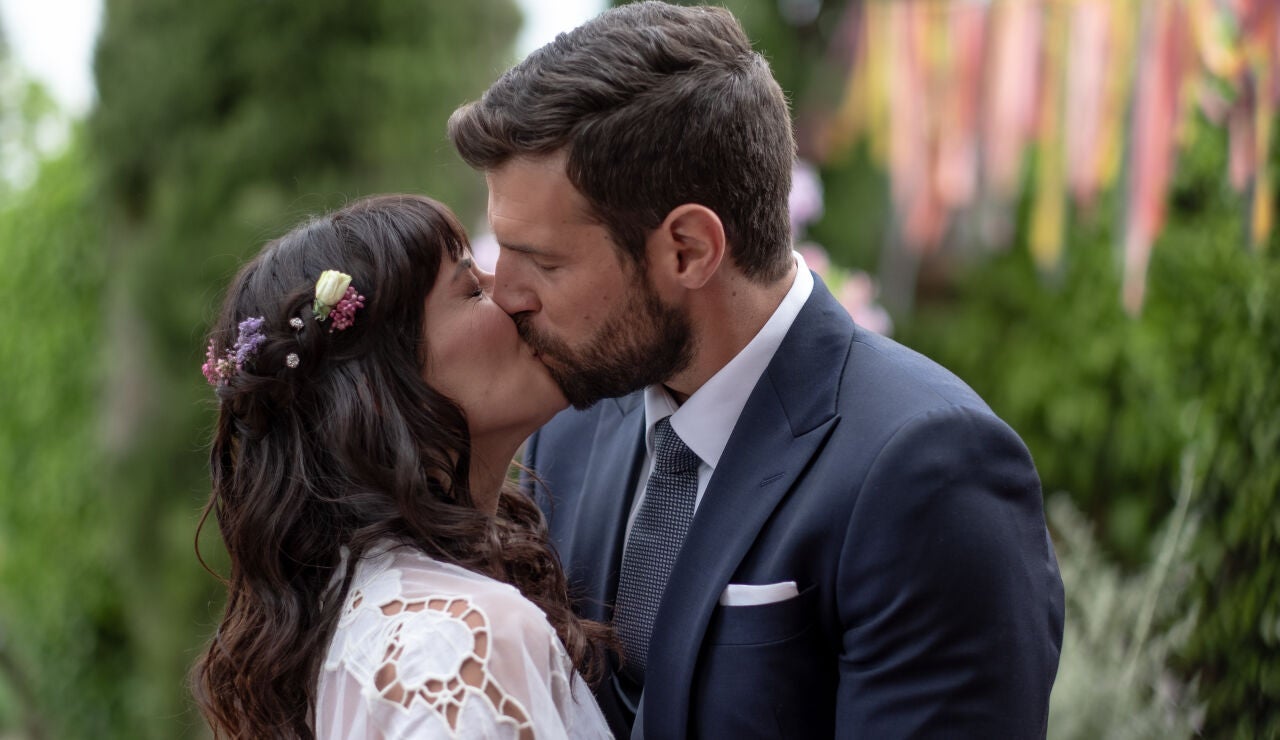 Emoci&oacute;n, l&aacute;grimas y mucho amor: el inolvidable &lsquo;s&iacute;, quiero&rsquo; de Daryl y Carol