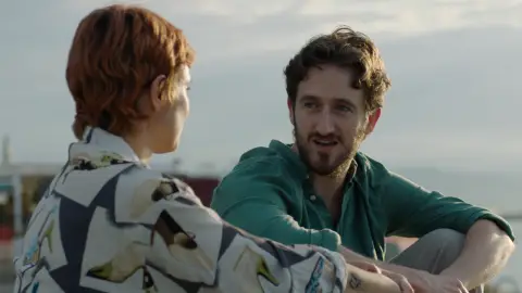 Verónica Echegui y Joan Amargós en A muerte Verónica Echegui y Joan Amargós en A muerte