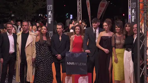 Así ha sido la premiere de Mar Afuera en el FesTVal de Vitoria: "Me he quedado con ganas de ver el segundo capítulo" Así ha sido la premiere de Mar Afuera en el FesTVal de Vitoria: "Me he quedado con ganas de ver el segundo capítulo"
