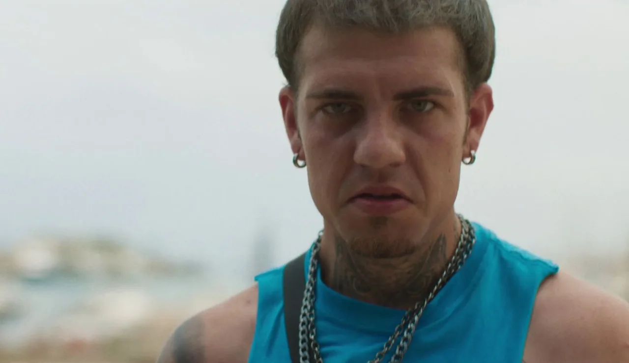 Álex en el momento exacto en el que empezó a formar parte de Los Pajaritos