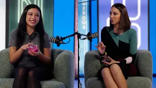 Carla Díaz saca su lado más místico en Una Vuelta Más