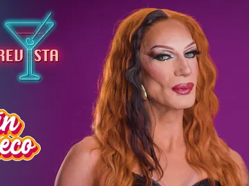 Satín Greco define su drag como “explosiva, dominatrix y typical Spain” en su Autoentrevista Satín Greco define su drag como “explosiva, dominatrix y typical Spain” en su Autoentrevista