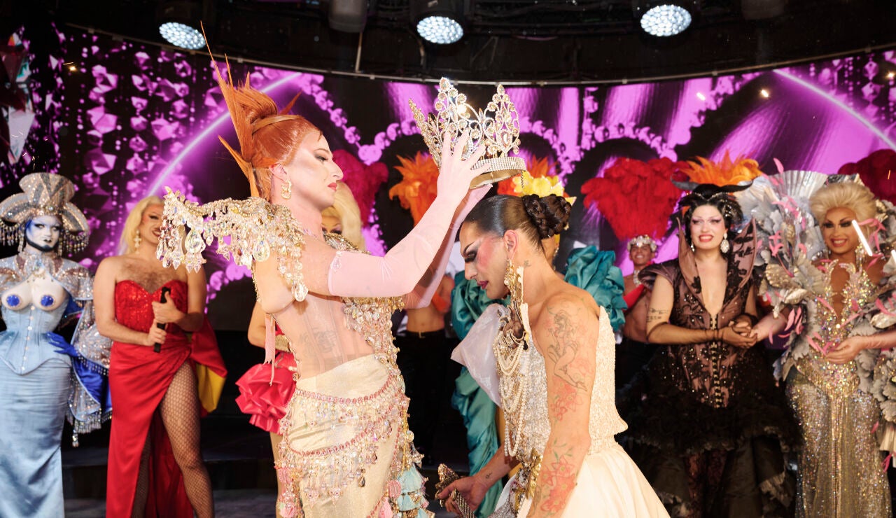 Le Coc&oacute; corona a Sat&iacute;n Greco como la ganadora de la quinta temporada de Drag Race Espa&ntilde;a
