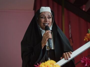 Frozen salva a Helena de un despido procedente