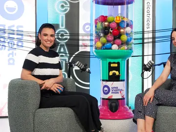 Alba Brunet y Maya Pixelskaya, en Una vuelta más Alba Brunet y Maya Pixelskaya, en Una vuelta más