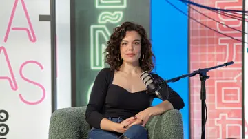 Una vuelta más Lucia Martin Abello Una vuelta más Lucia Martin Abello