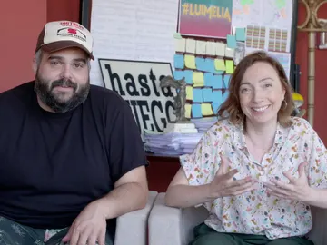 Los creadores de #Luimelia responden a la pregunta más esperada por los fans de la serie Los creadores de #Luimelia responden a la pregunta más esperada por los fans de la serie