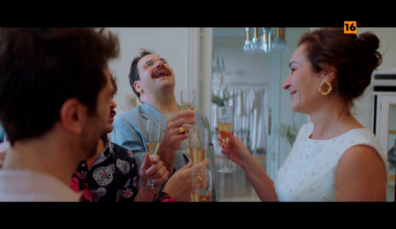 "Divina, divertida, sensual ,desesperada y perdida", así es la vida de Ana Milán en 'By Ana Milán'