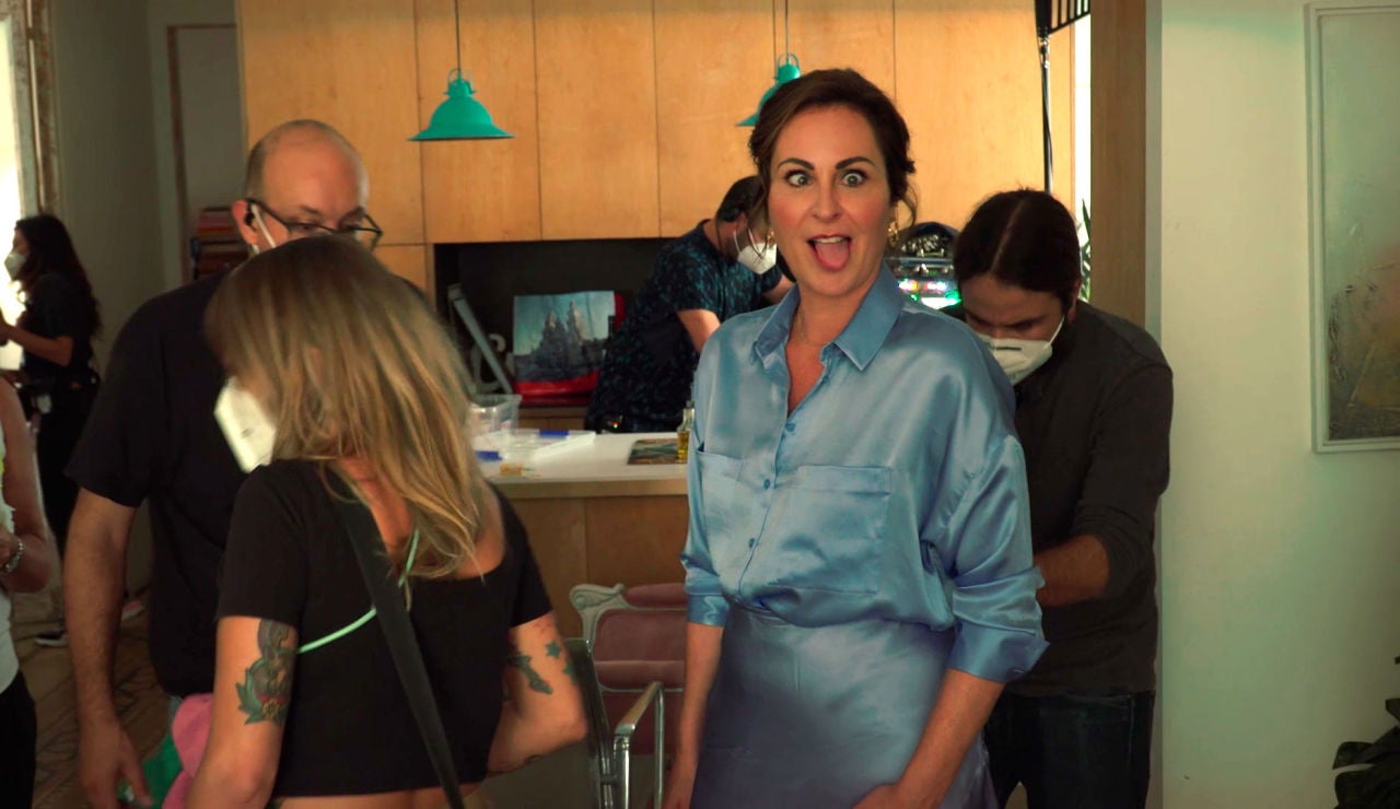 Risas, cámara y ¡Acción!: El making of del primer capítulo de 'By Ana Milán'