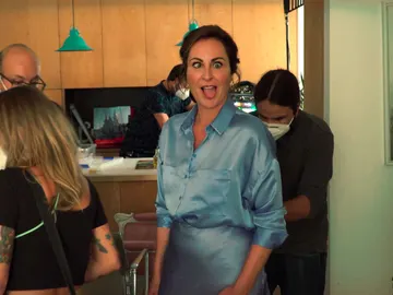 Risas, cámara y ¡Acción!: El making of del primer capítulo de 'By Ana Milán' Risas, cámara y ¡Acción!: El making of del primer capítulo de 'By Ana Milán'