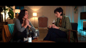Rebeca, Ana, un vino y una conversación de hombres &quot;con mucho morro&quot; 